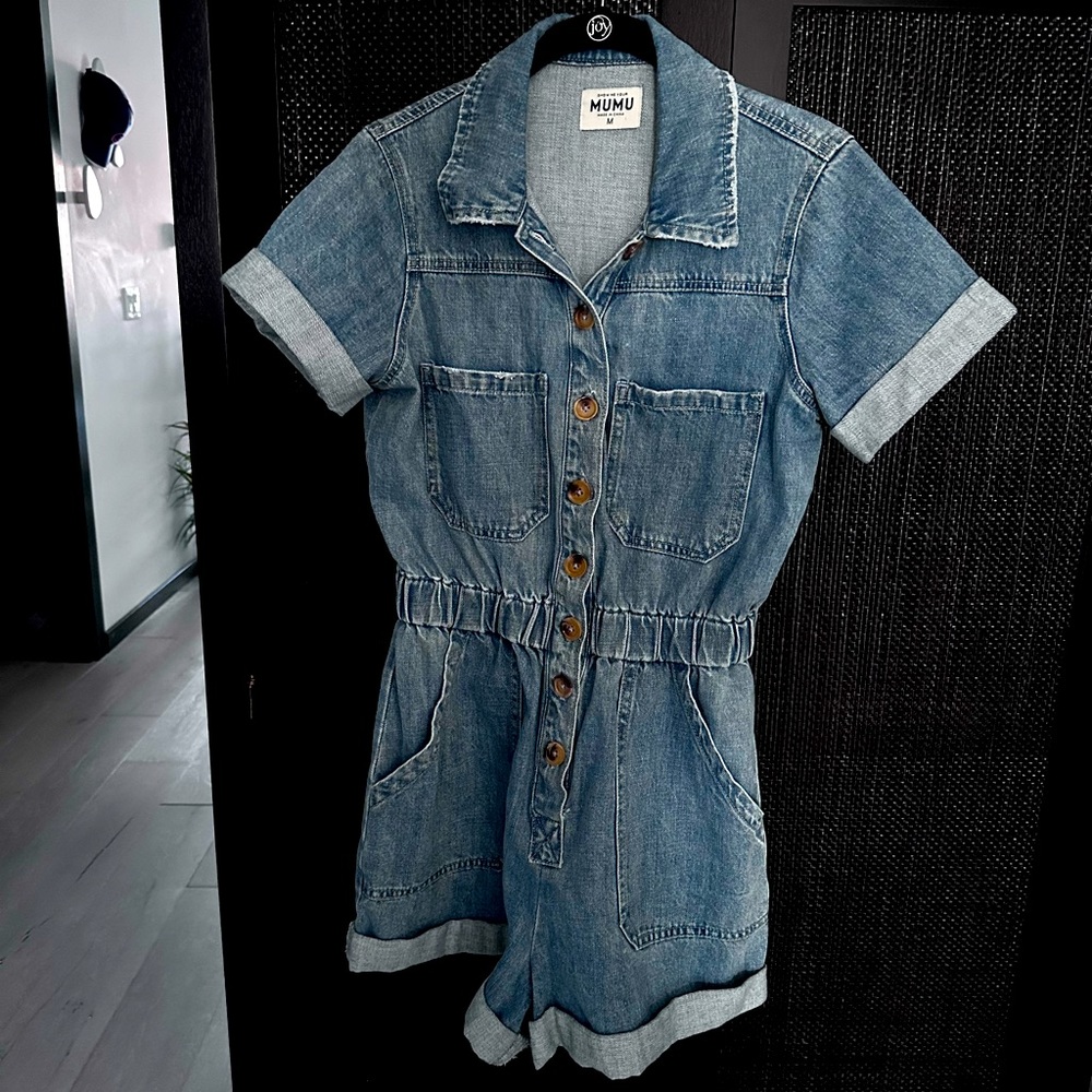 Show Me Your Mumu Romper. Size Medium.